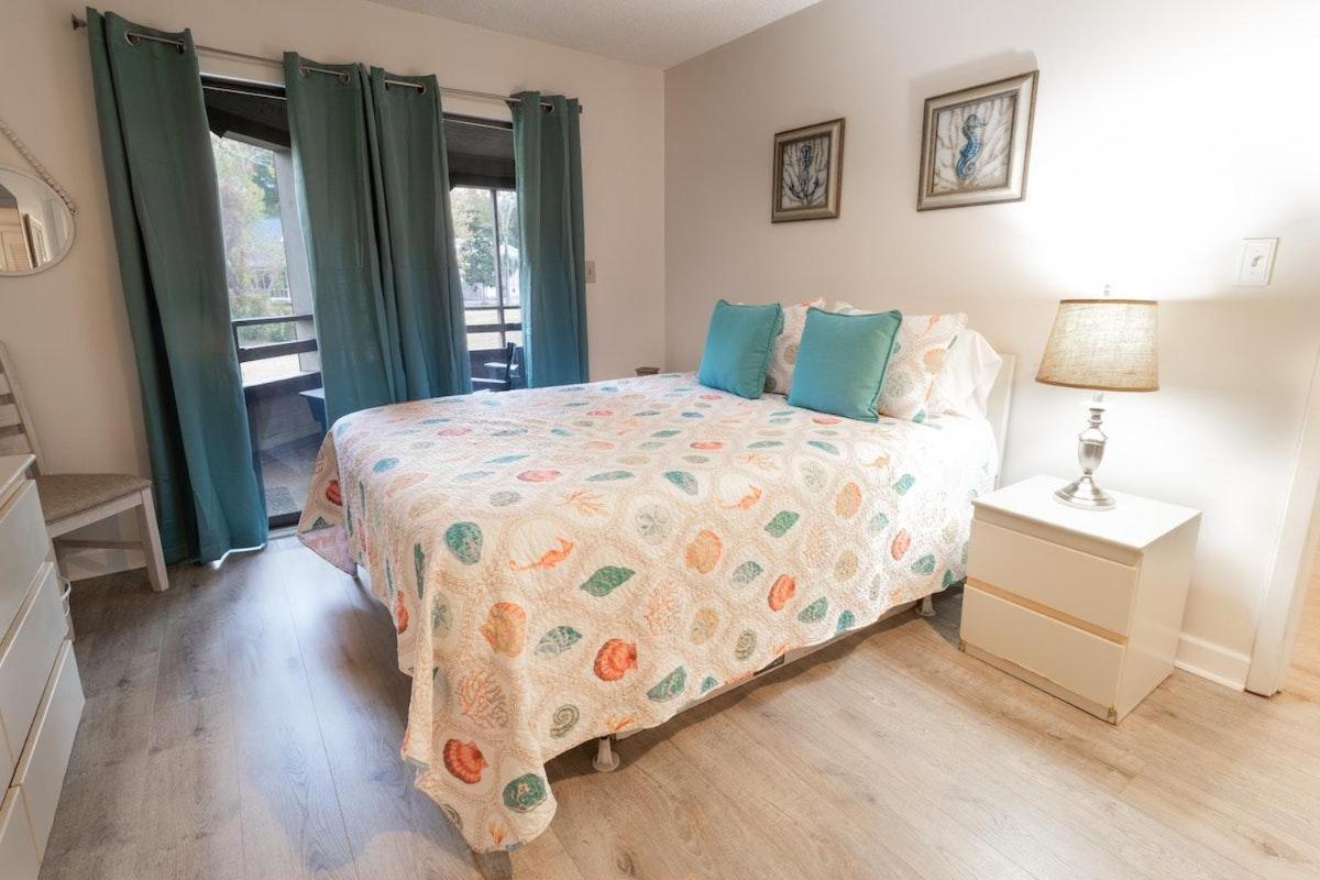 Marsh View Condo With An Indoor Pool Hot Tub 미를 비치 외부 사진